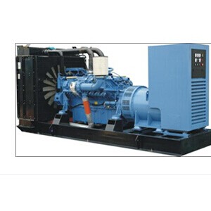 奔馳1500KW柴油發(fā)電機組12V4000G63