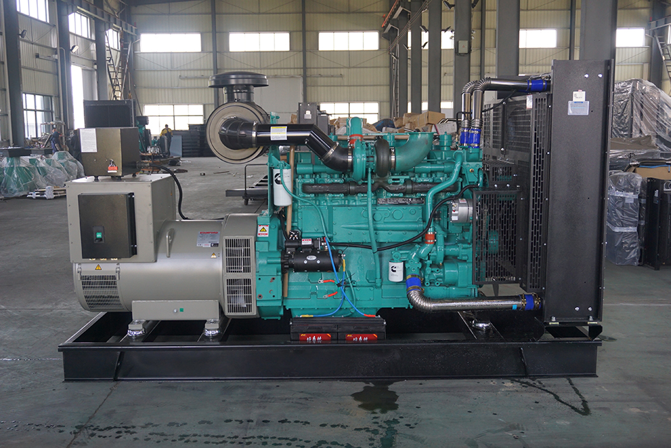 KTA19-G4重慶康明斯動力配套500KW柴油發(fā)電機組報價