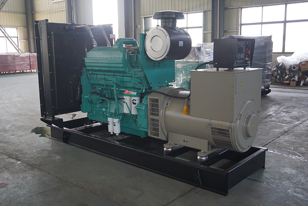 KTA19-G4重慶康明斯動力配套500KW柴油發(fā)電機組報價