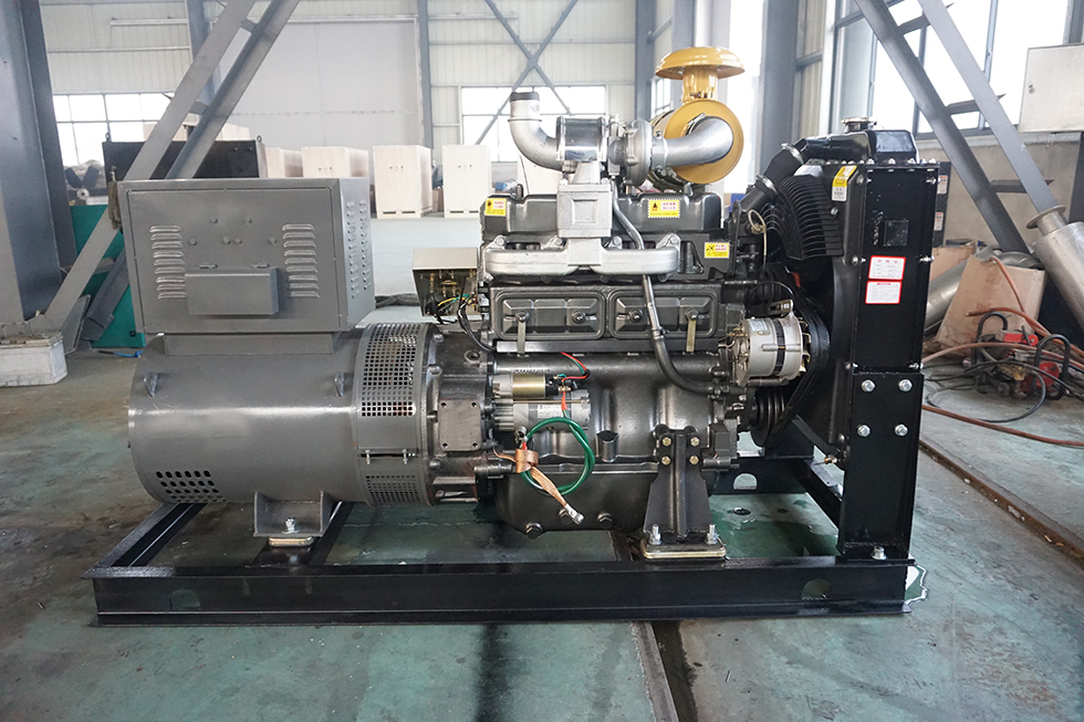 R4105ZD濰柴50KW柴油發(fā)電機組報價