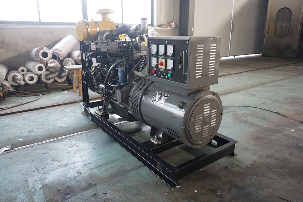 R4105ZD濰柴50KW柴油發(fā)電機組報價